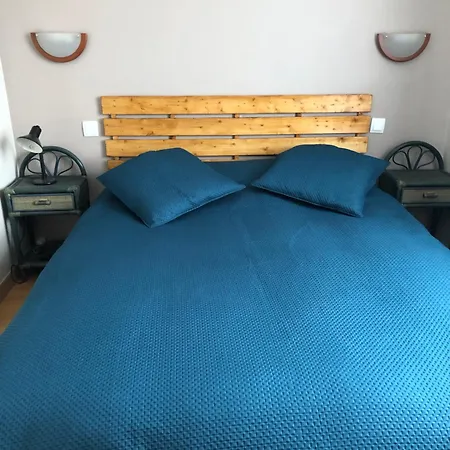 T3 Plein Centre 6 Couchages A 5 Mn A Pied Des Telecabines Wifi Gratuit Lejlighed