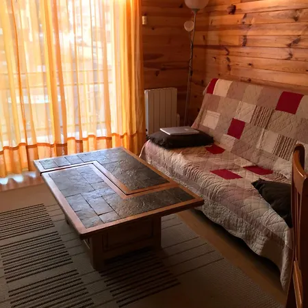T3 Plein Centre 6 Couchages A 5 Mn A Pied Des Telecabines Wifi Gratuit * Font-Romeu-Odeillo-Via